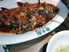 香煎大鲫鱼-费大厨辣椒炒肉(吉联MALL店)