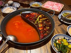 -旧街市鲜货老火锅(大光路店)