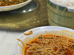 -柏合黄记豆腐皮饭店