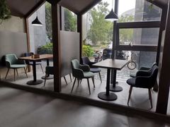 -新华书店白鹿书肆(市府路店)
