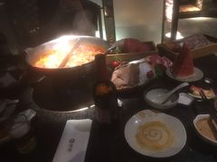 -湊湊火锅·茶憩(新中关购物中心店)