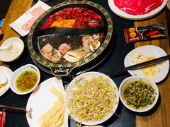 -纸盐河码头火锅(十八梯店)