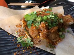 -何师烧烤·香辣蟹·川菜·30年老品牌(太古里旗舰店)
