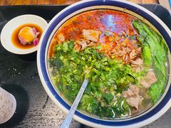 -云阿蛮云南生烫牛肉米线(奉贤路店)