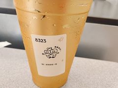 -喜茶(迪士尼小镇·平行宇宙店)