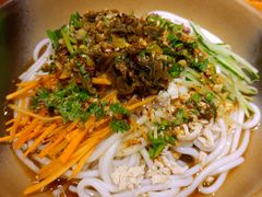 -滇香肴·云南菜蒸汽石锅鱼(云南北路店)