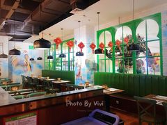 大堂-亚马逊环球美食百汇(新城吾悦广场店)