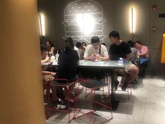 -麦当劳(中山公园龙之梦店)