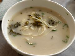 秦淮小吃经典奖真知味鱼汤面-沈灶河豚宴·河豚融合餐厅(汉中路店)