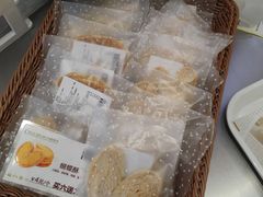 -顶东面包花园·生日蛋糕(香榭丽店)