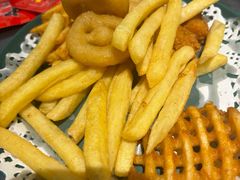 -吱咖啡西式简餐