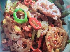 -亚黑亚炕锅农家美食(清水河店)
