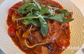 Beef Tomato Wide Noodles