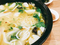 -妈妈故事米线(市府恒隆店)