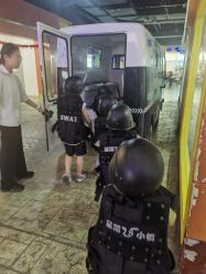 -成都星期8小镇(江宁南路店)