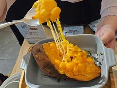 -蜜桃餐厅·伴山(海岸城店)