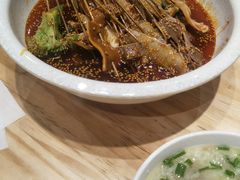 -嘉州叶婆婆钵钵鸡(建设路店)