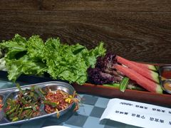 -韩红石板肉(范西路店)