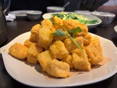 -大头虾越式风味餐厅(光明广场店)