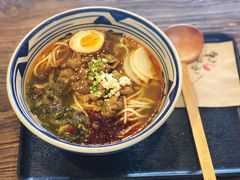 草本酸菜肥肠面-芜小皖砂锅菜(青山街店)