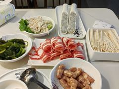 -德林酸菜鱼火锅(南丹店)