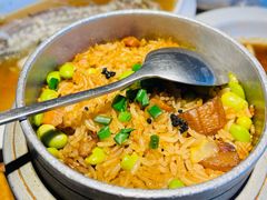-荣小馆(椒江青悦城店)