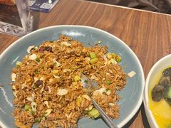 -港丽餐厅(正大店)