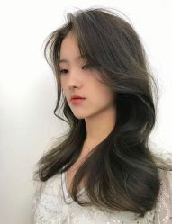 -诗悦发型烫染SALON
