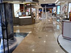 -新百广场(中山西路店)