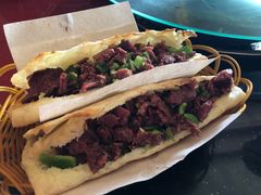 -秦小龙驴肉火烧馆