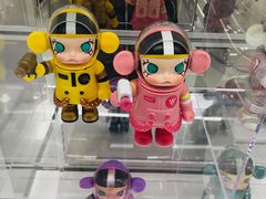 -泡泡玛特POPMART(侨福芳草地店)