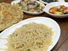 -华冠悠岚·庭院餐厅(青城后山店)