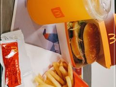 -麦当劳(秣陵路店)