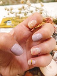 -U mi Nail美甲工作室