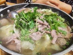 -川堂风·跷脚牛肉·乐山爆炒(宝山日月光店)