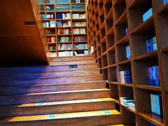 -外研书店(北京外国语大学西校区北外国际大厦店)