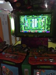 -蹦蹦乐园(南桥百联店)