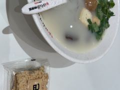 -鸭得堡老鸭汤·鸭血粉丝(南京博物院店)