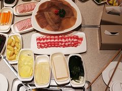 -海底捞火锅(新松江路店)