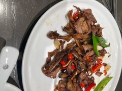 -西域盛宴烧烤新疆菜清真餐厅(古美店)