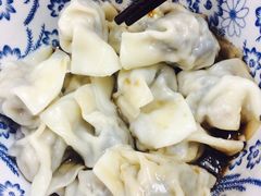 -溢香专业制作饺子云吞(莲花二村店)