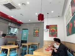 -塔斯汀中国汉堡(横岗志健广场店)