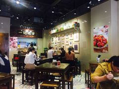 大堂-一记面馆(易发店)