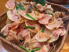 丽江紫洋芋-老滇山寨•云南特色菜•地方菜•民族风情歌舞表演(金碧店)
