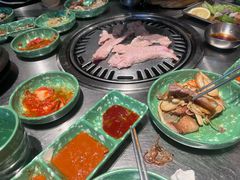 -欧巴炭烤肉오빠숯불구이(南京东路店)