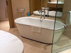 -上海佘山世茂艾美酒店