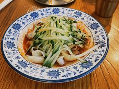 -柴窝堡22号辣子鸡·传承新疆菜