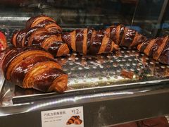 巧克力羊角面包-巴黎贝甜(亿合城店)