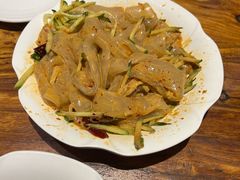 东北拉皮-安诚居干锅鸭头(八角店)