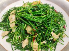 -乡村馕坑肉·烧烤·新疆菜·本地人更爱吃(阿勒泰首店)